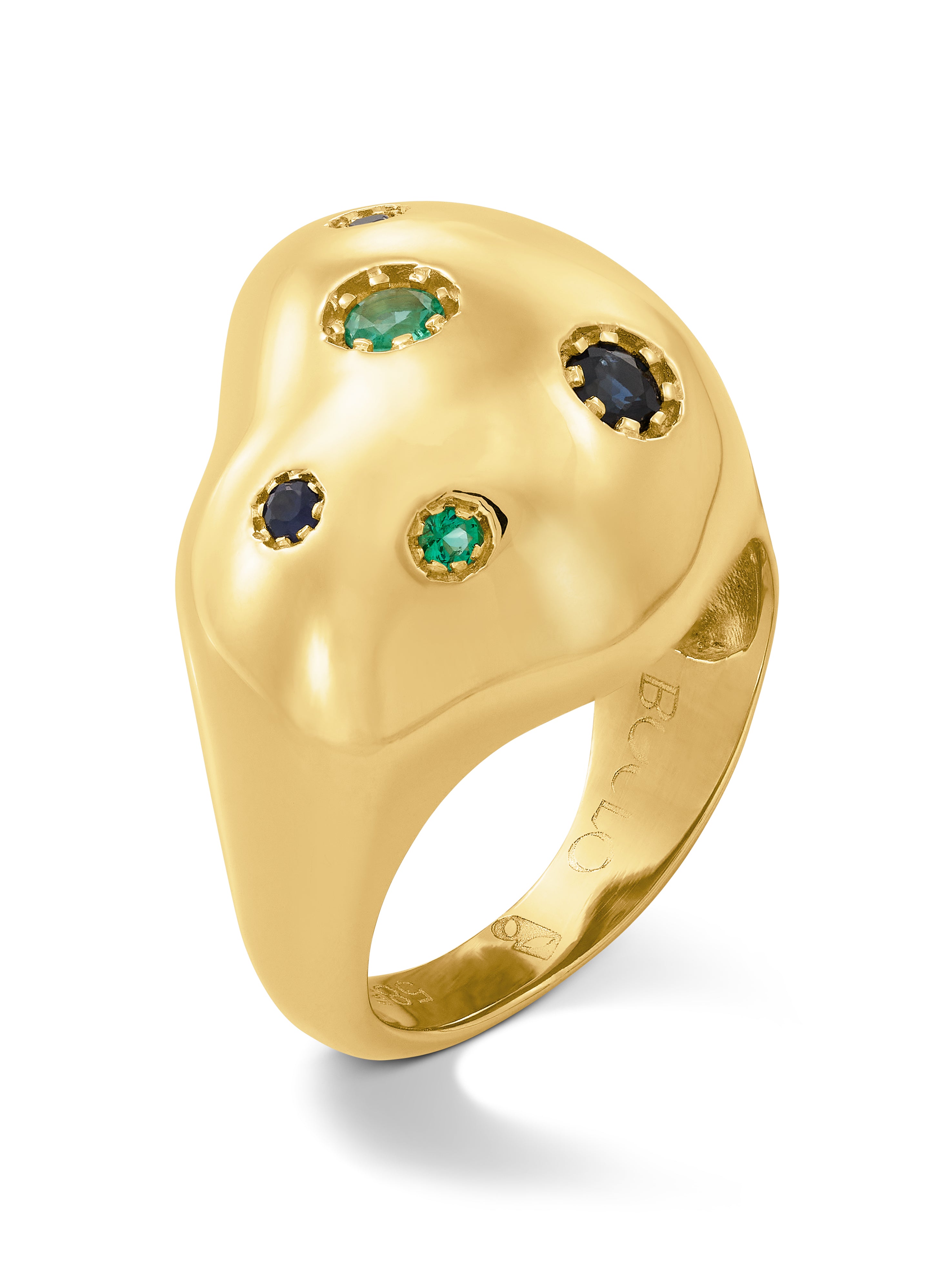 Shapeless Ring emerald and sapphire